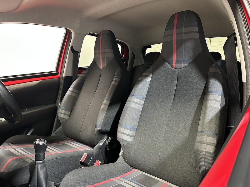 Peugeot 108 PureTech Allure - U1242