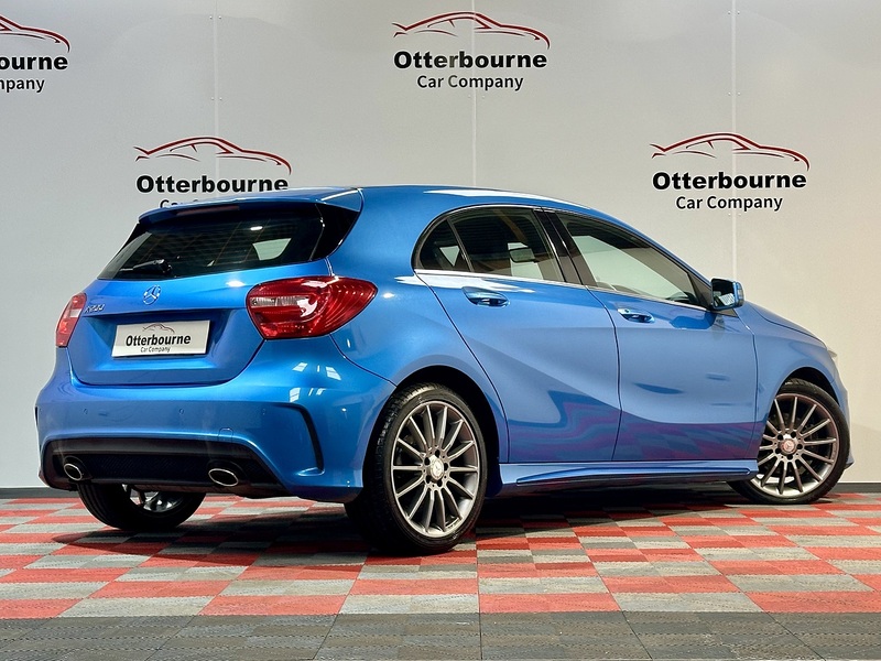 Mercedes-Benz A Class A200 AMG Sport - U1243