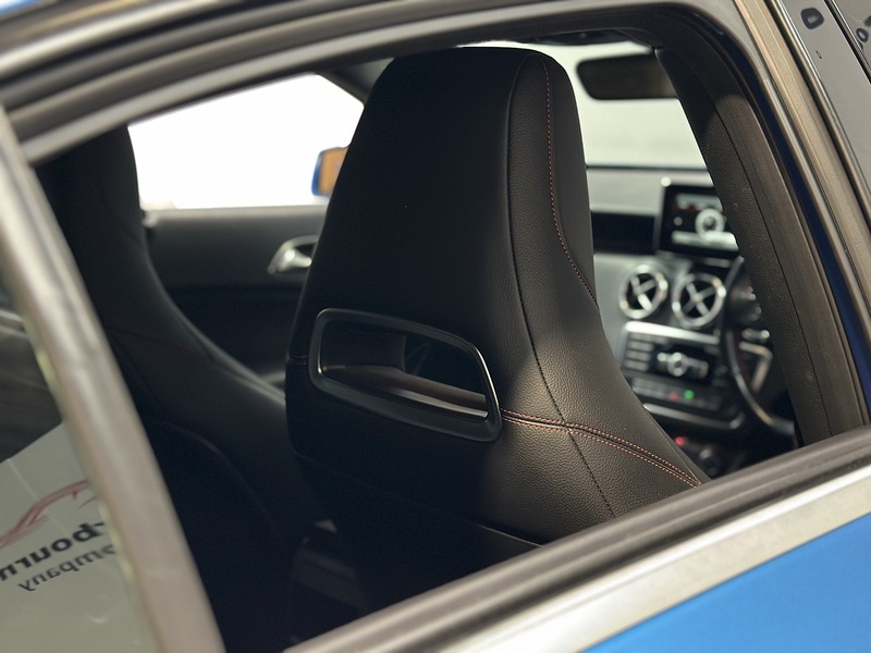 Mercedes-Benz A Class A200 AMG Sport - U1243