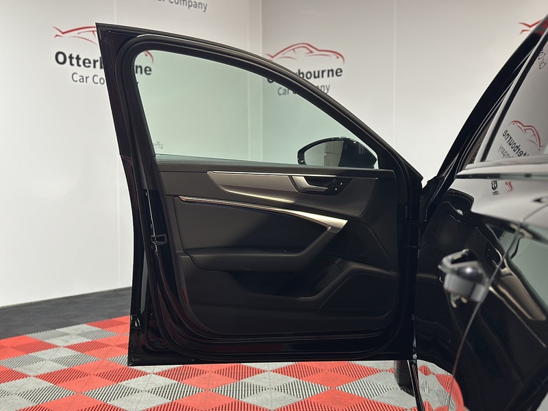 Audi A6 Avant TDI Sport - U1244