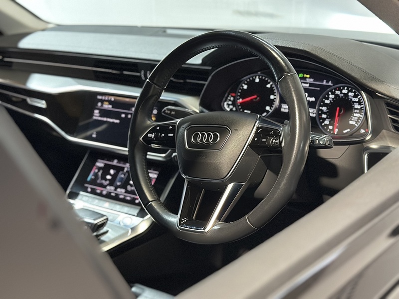 Audi A6 Avant TDI Sport - U1244