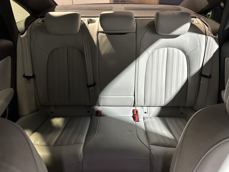 Audi A6 Saloon TDI ultra S line - U1252