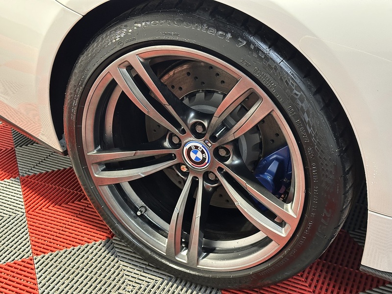 BMW M4 BiTurbo - U1253