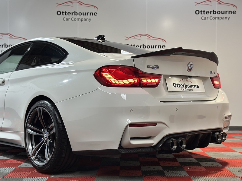 BMW M4 BiTurbo - U1253