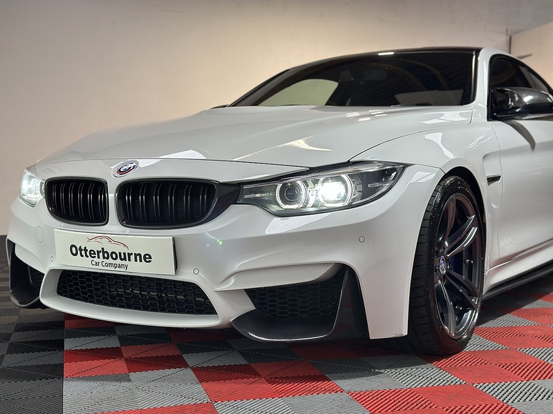 BMW M4 BiTurbo - U1253