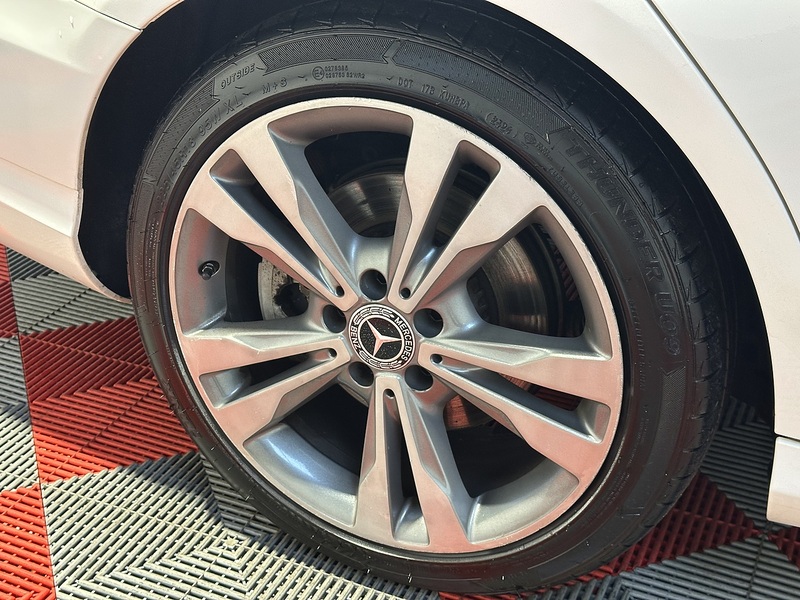 Mercedes-Benz C Class C350e Sport - U1259