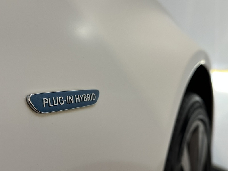 Mercedes-Benz C Class C350e Sport - U1259