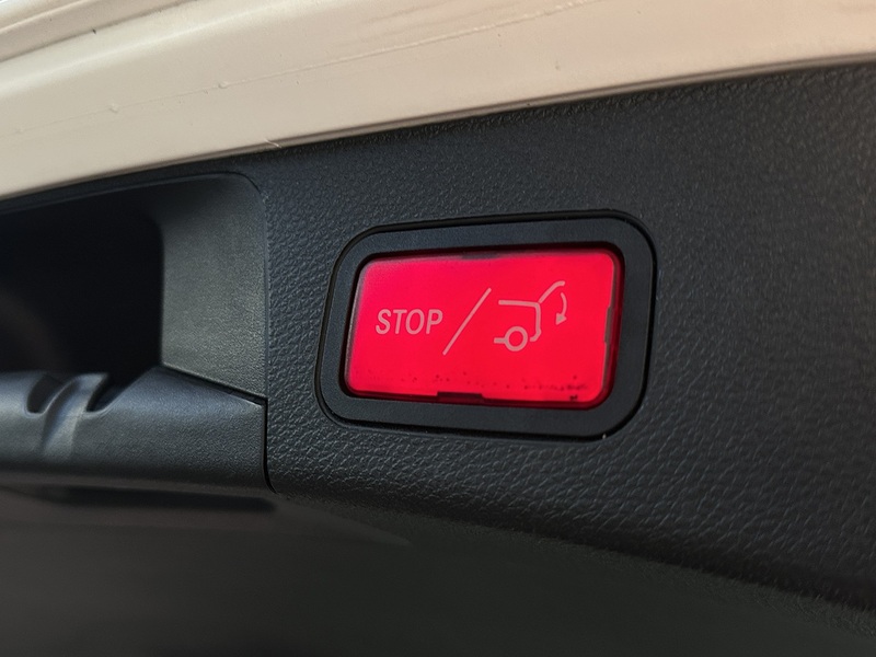 Mercedes-Benz C Class C350e Sport - U1259