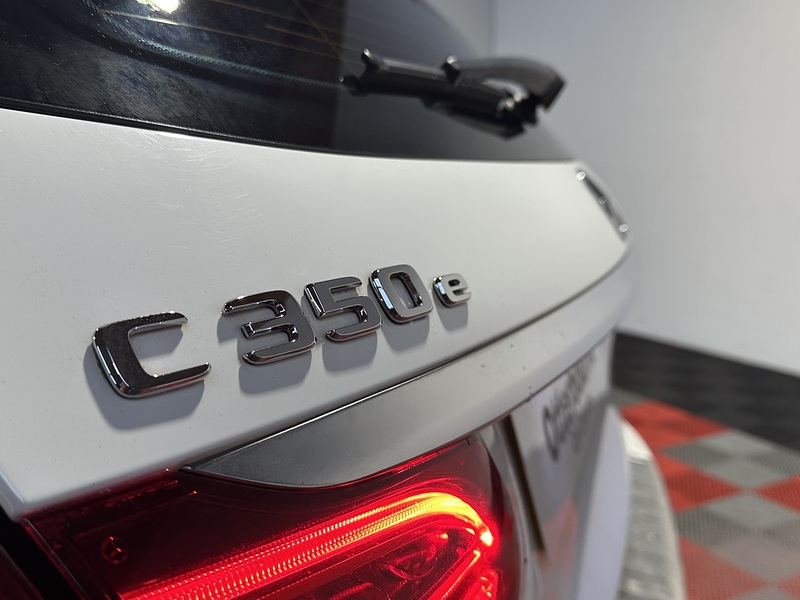 Mercedes-Benz C Class C350e Sport - U1259