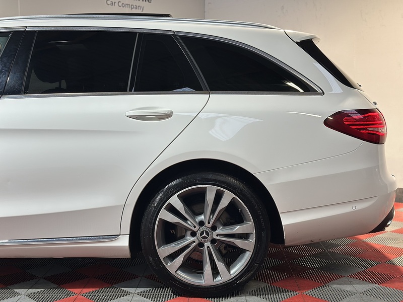 Mercedes-Benz C Class C350e Sport - U1259