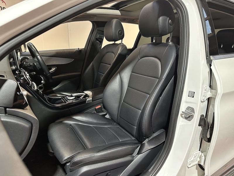 Mercedes-Benz C Class C350e Sport - U1259