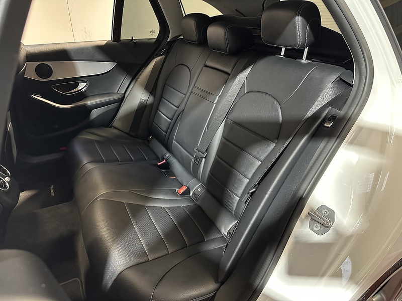 Mercedes-Benz C Class C350e Sport - U1259