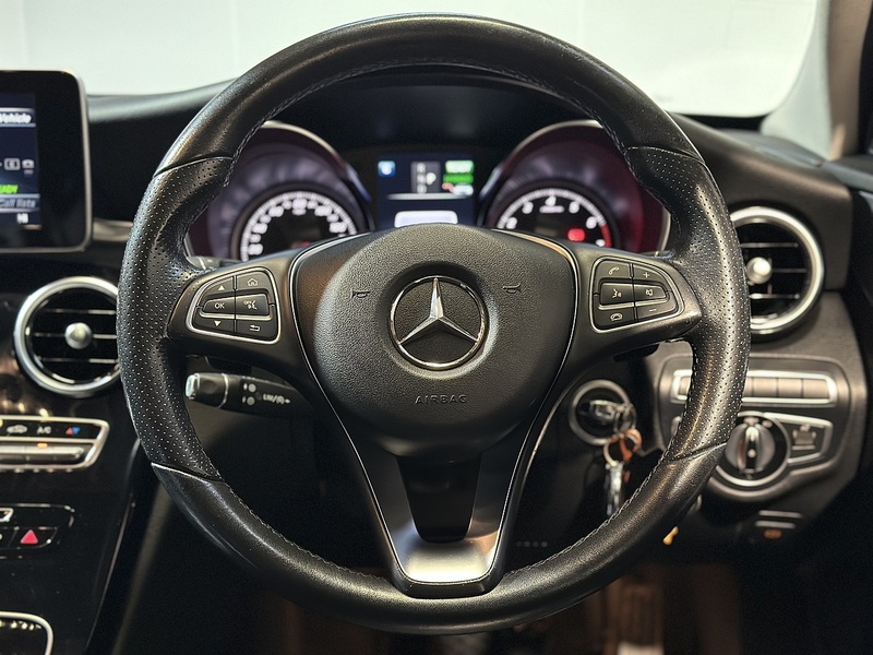 Mercedes-Benz C Class C350e Sport - U1259