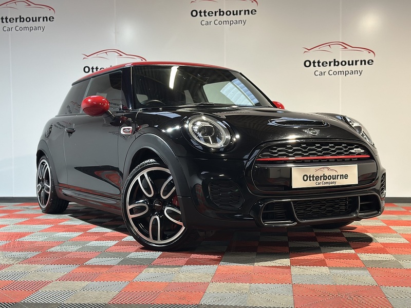 MINI Hatch John Cooper Works - U1260