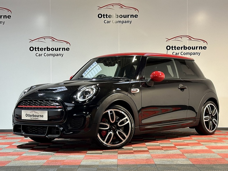 MINI Hatch John Cooper Works - U1260