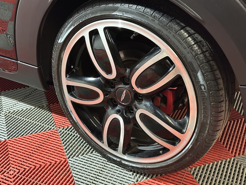 MINI Hatch John Cooper Works - U1260