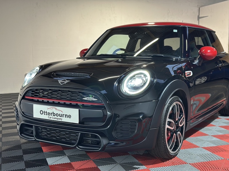 MINI Hatch John Cooper Works - U1260