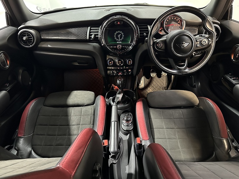 MINI Hatch John Cooper Works - U1260