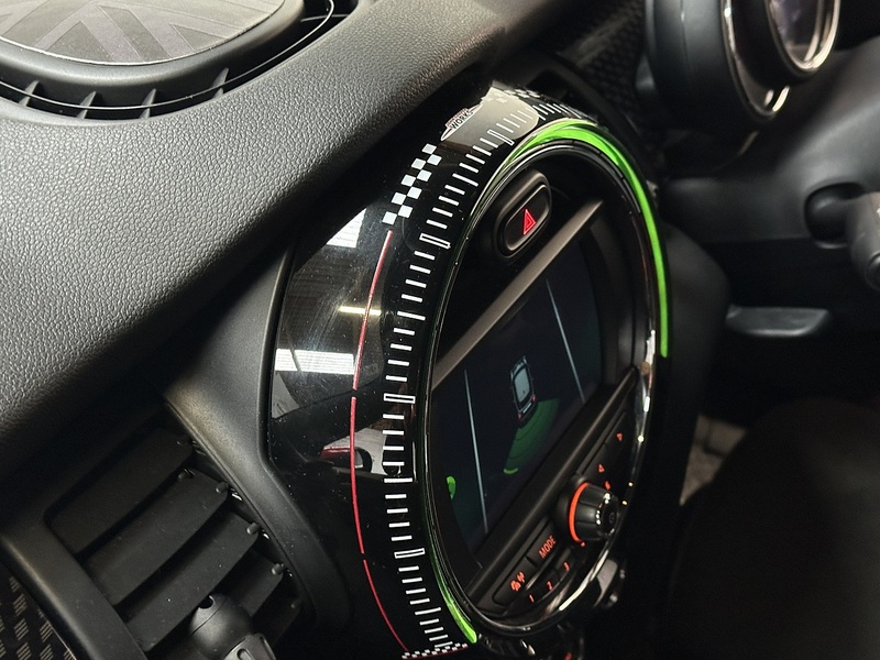 MINI Hatch John Cooper Works - U1260