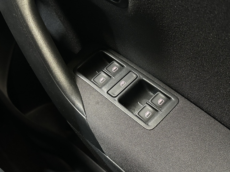 Volkswagen Polo TSI BlueMotion Tech Match - U1262