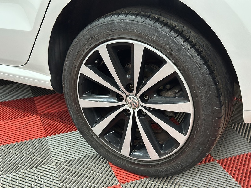 Volkswagen Polo TSI BlueMotion Tech Match - U1262