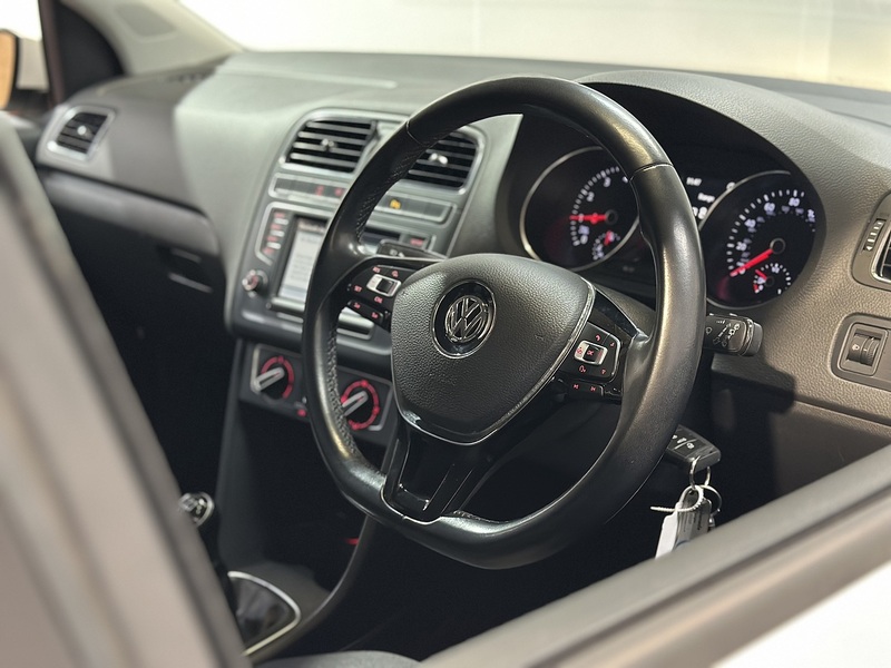 Volkswagen Polo TSI BlueMotion Tech Match - U1262