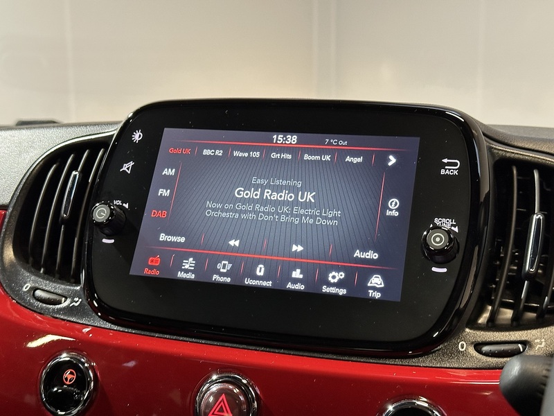 Fiat 500 MHEV Lounge - U1263