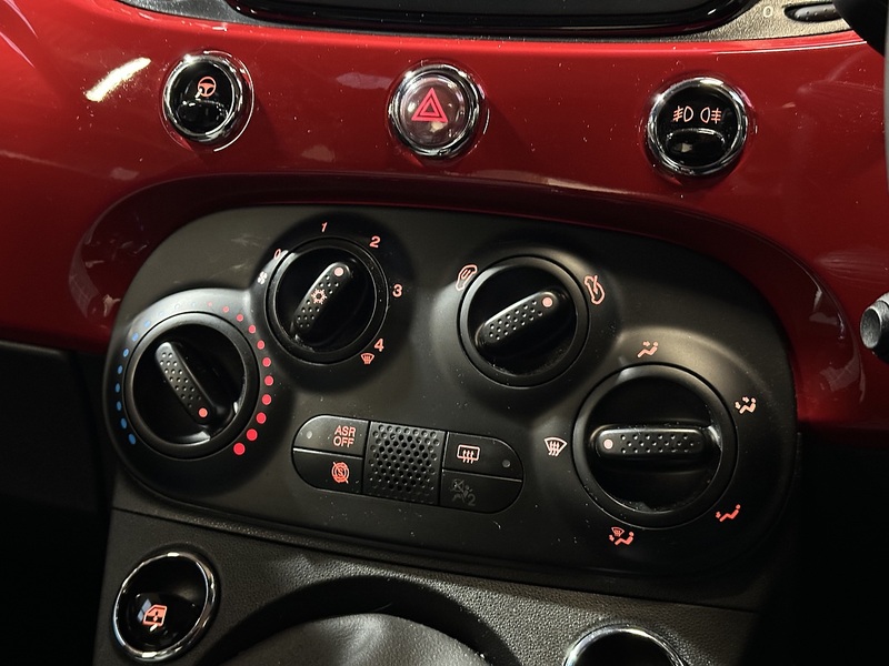 Fiat 500 MHEV Lounge - U1263