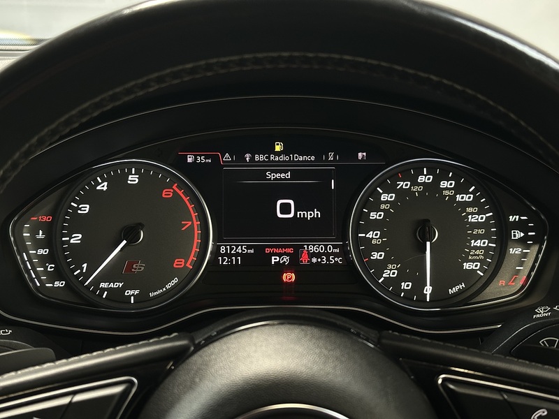 Audi S4 Avant TFSI V6 - U1264