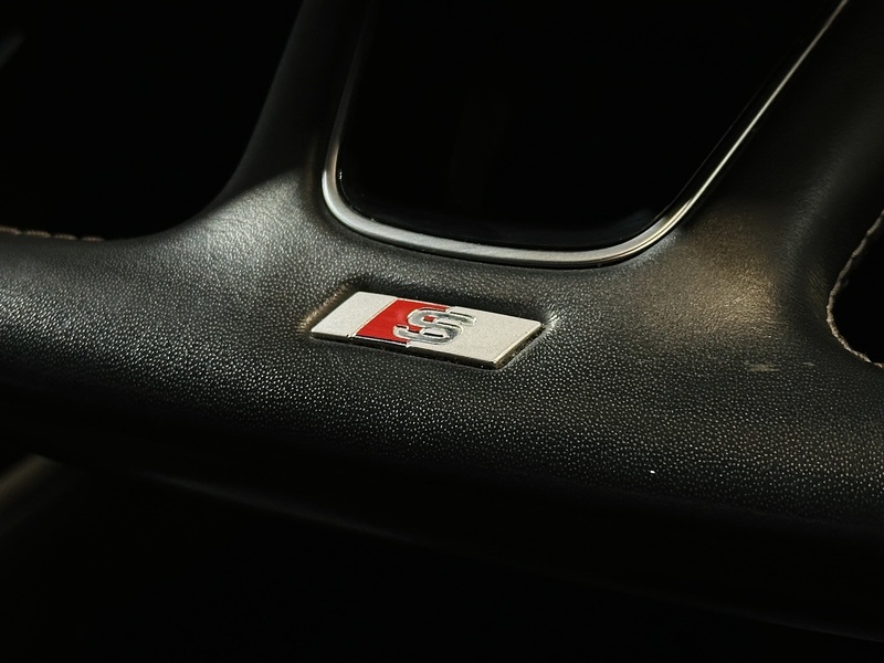 Audi S4 Avant TFSI V6 - U1264