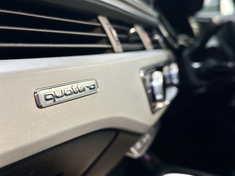 Audi S4 Avant TFSI V6 - U1264