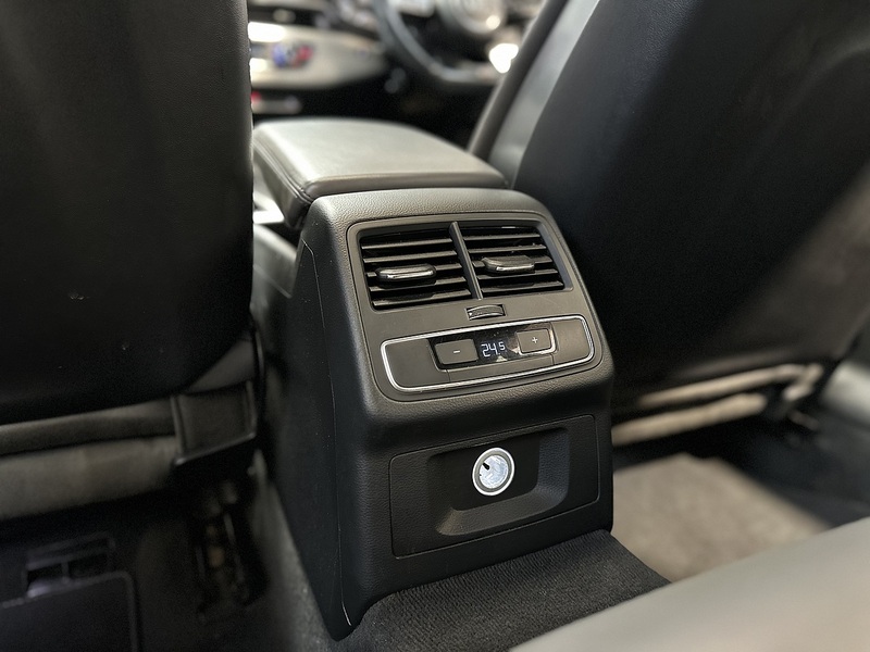 Audi S4 Avant TFSI V6 - U1264