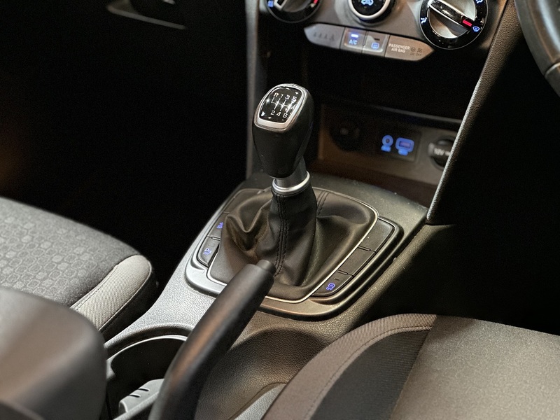 Hyundai KONA T-GDi SE - U1265