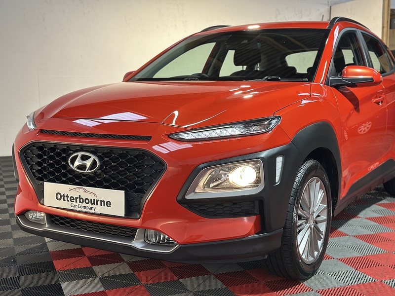 Hyundai KONA T-GDi SE - U1265