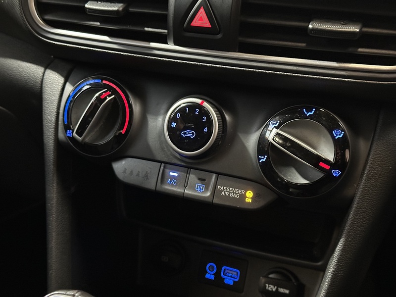 Hyundai KONA T-GDi SE - U1265