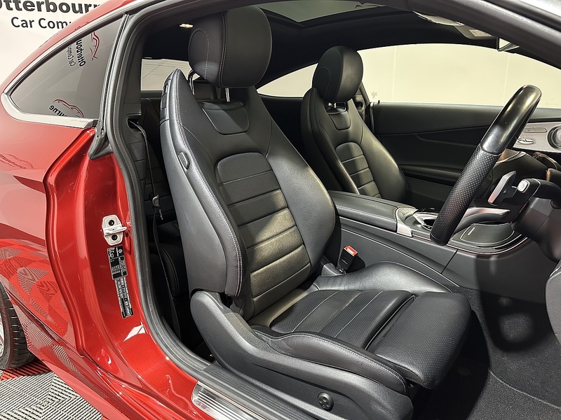 Mercedes-Benz C Class C300 AMG Line - U1268