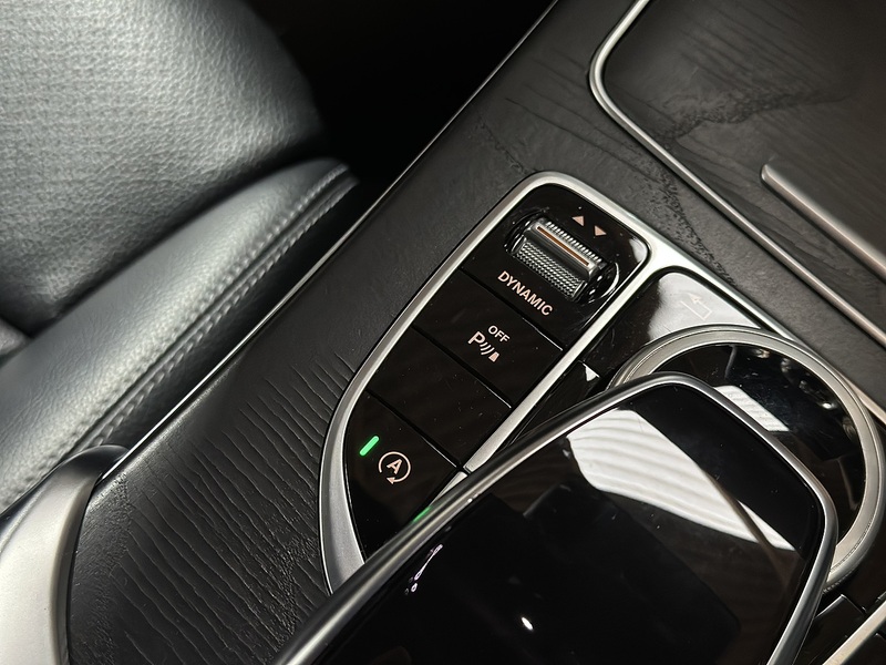 Mercedes-Benz C Class C300 AMG Line - U1268