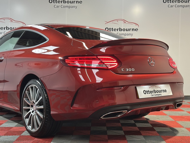 Mercedes-Benz C Class C300 AMG Line - U1268
