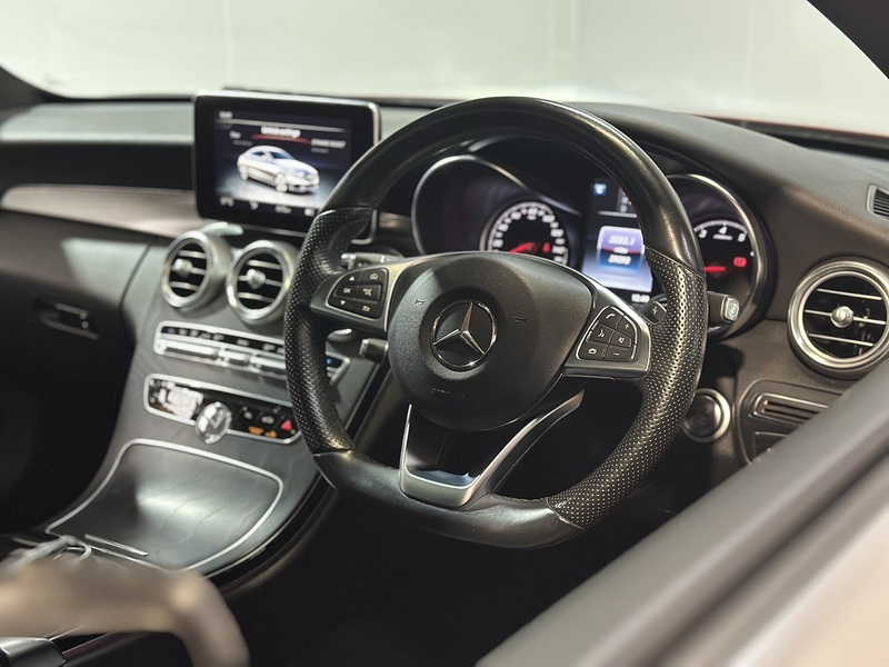Mercedes-Benz C Class C300 AMG Line - U1268
