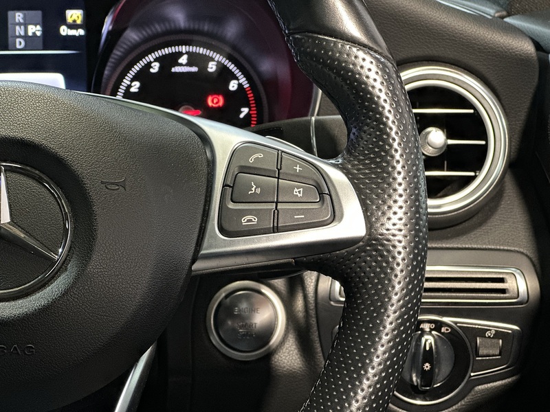 Mercedes-Benz C Class C300 AMG Line - U1268