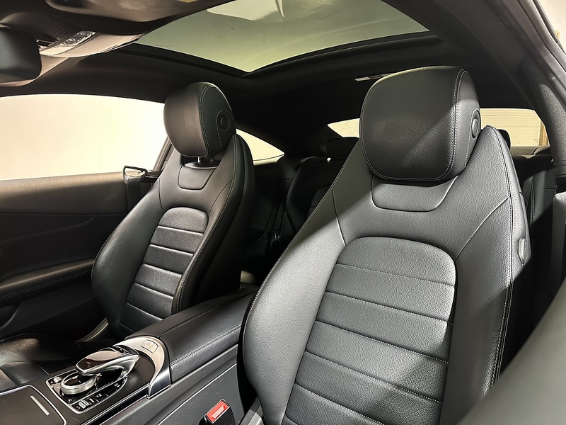 Mercedes-Benz C Class C300 AMG Line - U1268