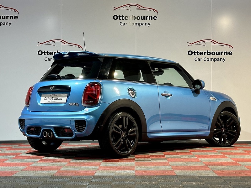 MINI Hatch Cooper S - U1275