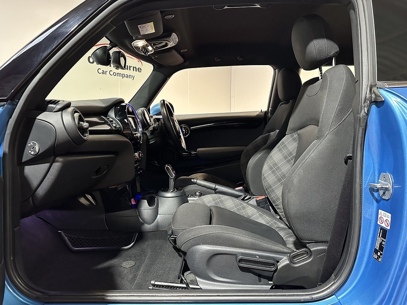 MINI Hatch Cooper S - U1275