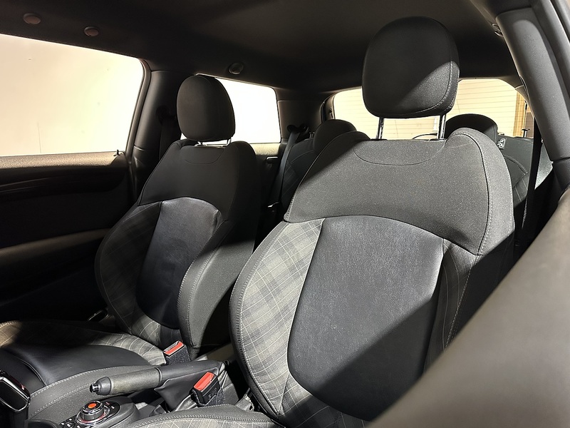 MINI Hatch Cooper S - U1275