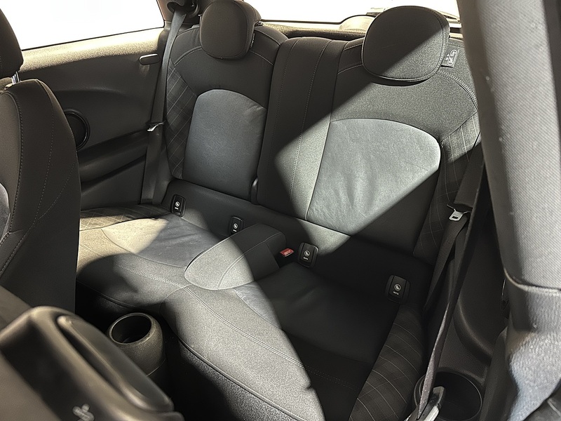 MINI Hatch Cooper S - U1275