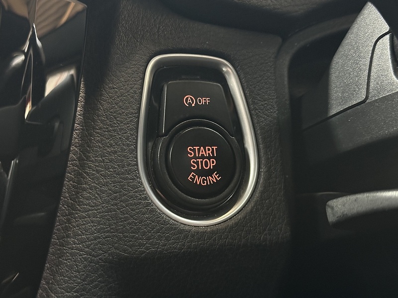 BMW 3 Series 330d M Sport - U1277