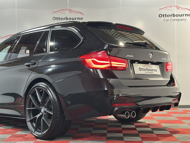 BMW 3 Series 330d M Sport - U1277