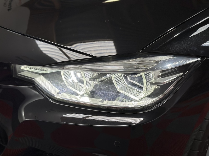 BMW 3 Series 330d M Sport - U1277