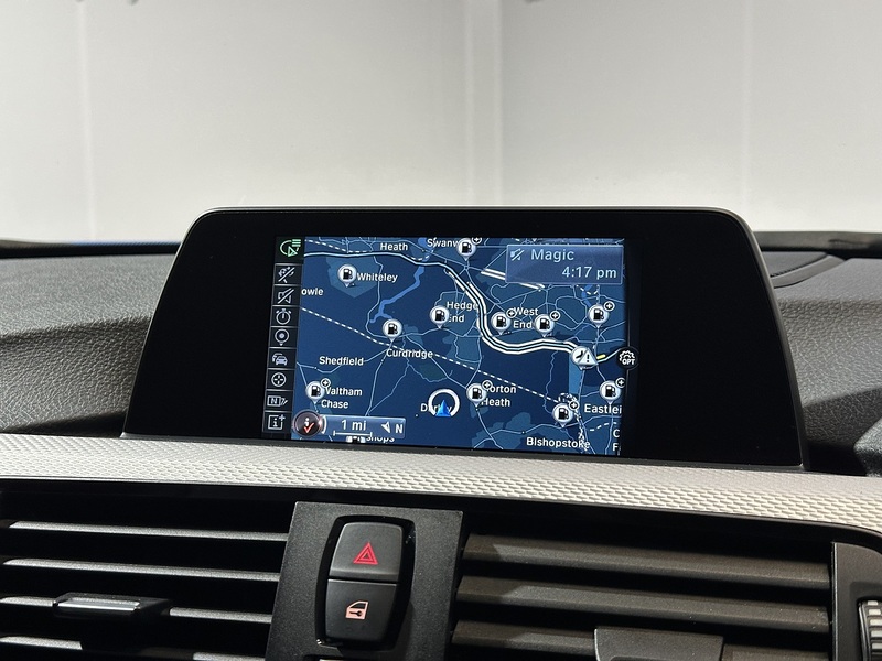 BMW 3 Series 320i M Sport - U1281