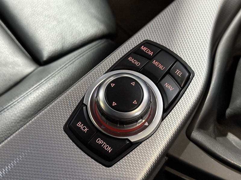 BMW 3 Series 320i M Sport - U1281